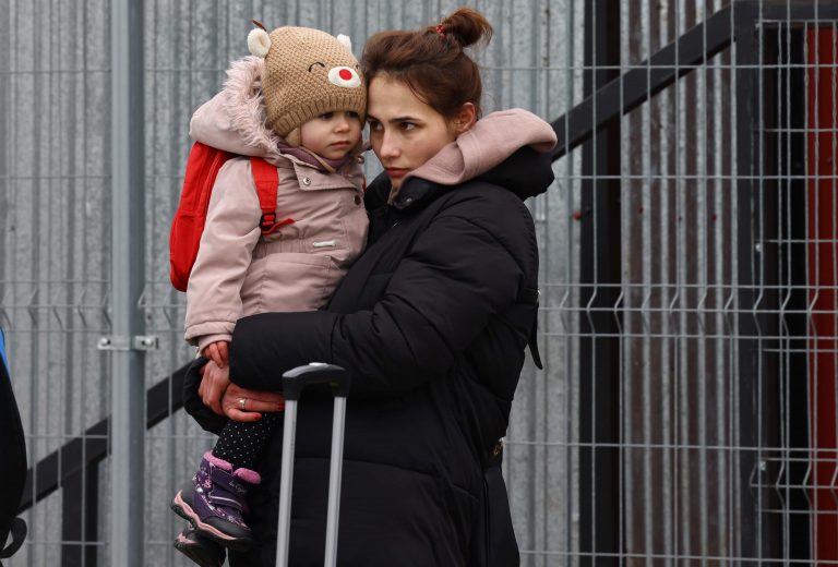 Ucraina, per accoglierli non basta solo una famiglia. Ci vuole un vero villaggio