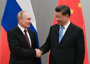 I presidenti di Russia e Cina, Vladimir Putin e Xi Jinping