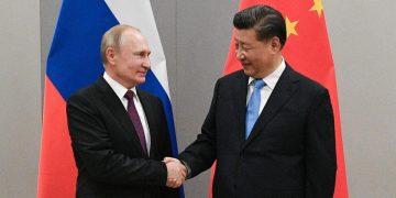 I presidenti di Russia e Cina, Vladimir Putin e Xi Jinping