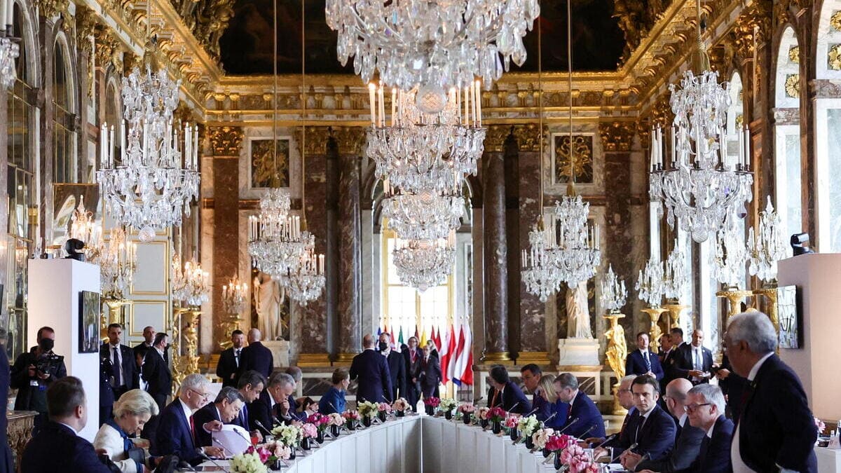 Incontro informale dei capi di Stato e di governo dell'Unione Europea a Versailles