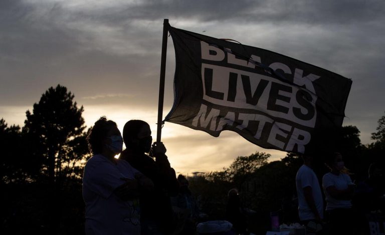 Denuncia le fake news di Black Lives Matter, giornalista licenziato da Reuters