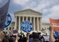 Proteste negli Usa davanti alla Corte suprema in attesa della sentenza sull'aborto