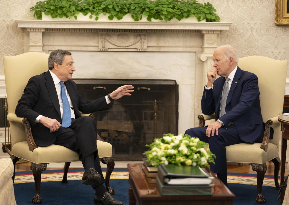 Il presidente Mario Draghi e quello americano Joe Biden alla Casa Bianca, Washington DC,10 maggio 2022