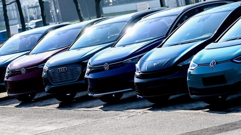 Auto elettriche. anche Francia e Germania si ribellano all’Ue