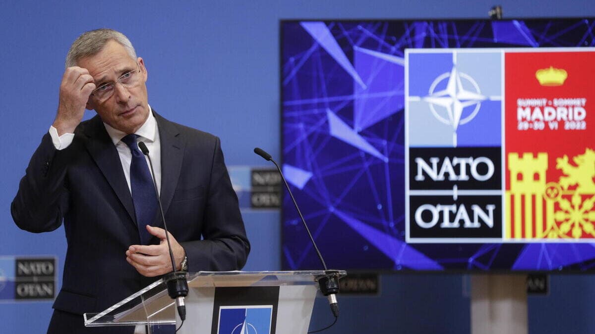 Il segretario generale della Nato Jens Stoltenberg introduce il vertice dell'Alleanza a Madrid
