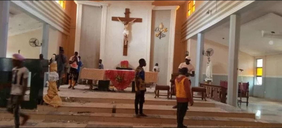 La chiesa di St Francis, a Owo, in Nigeria. Decine di cristiani sono stati massacrati durante la messa di Pentecoste