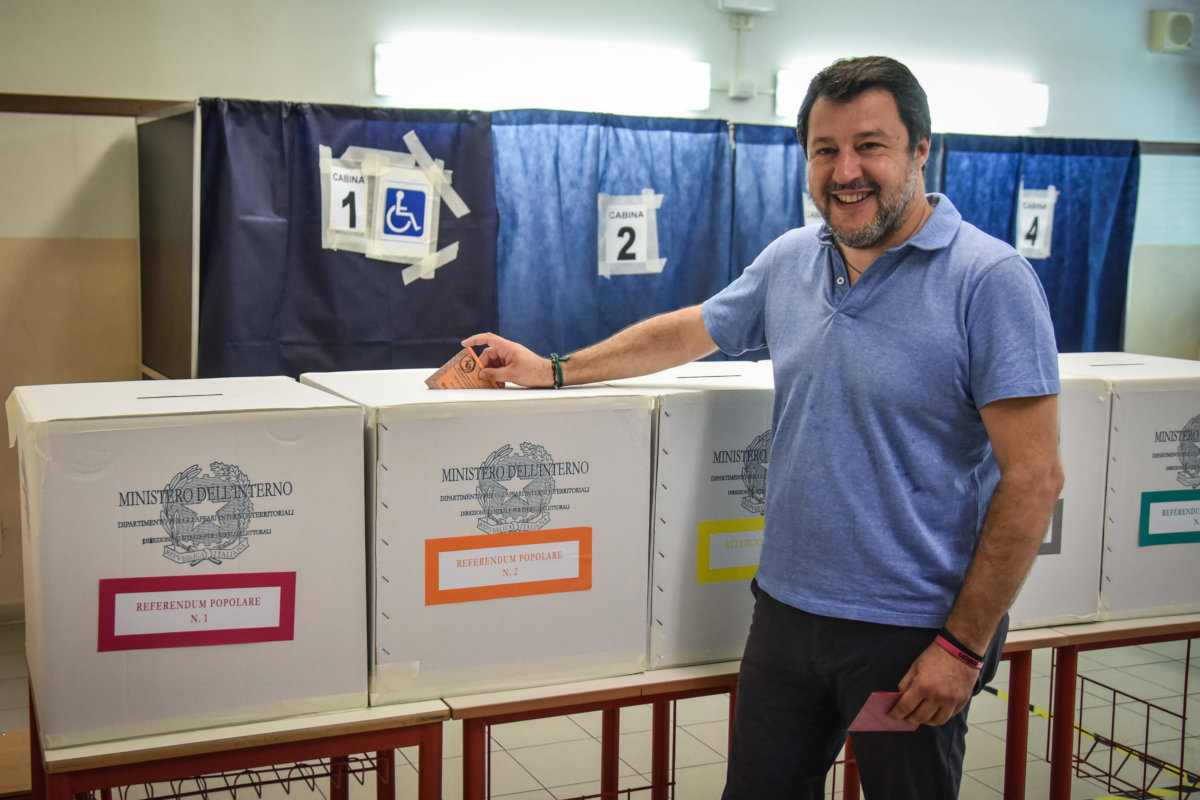 Matteo Salvini al voto per ireferendum sulla giustizia