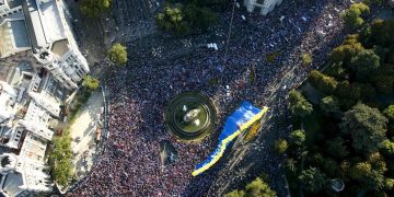 17 ottobre 2009: un milione e mezzo di persone si radunano da tutta la Spagna alla plaza de Cibeles di Madrid per manifestare contro la legge sull'aborto voluta da Zapatero