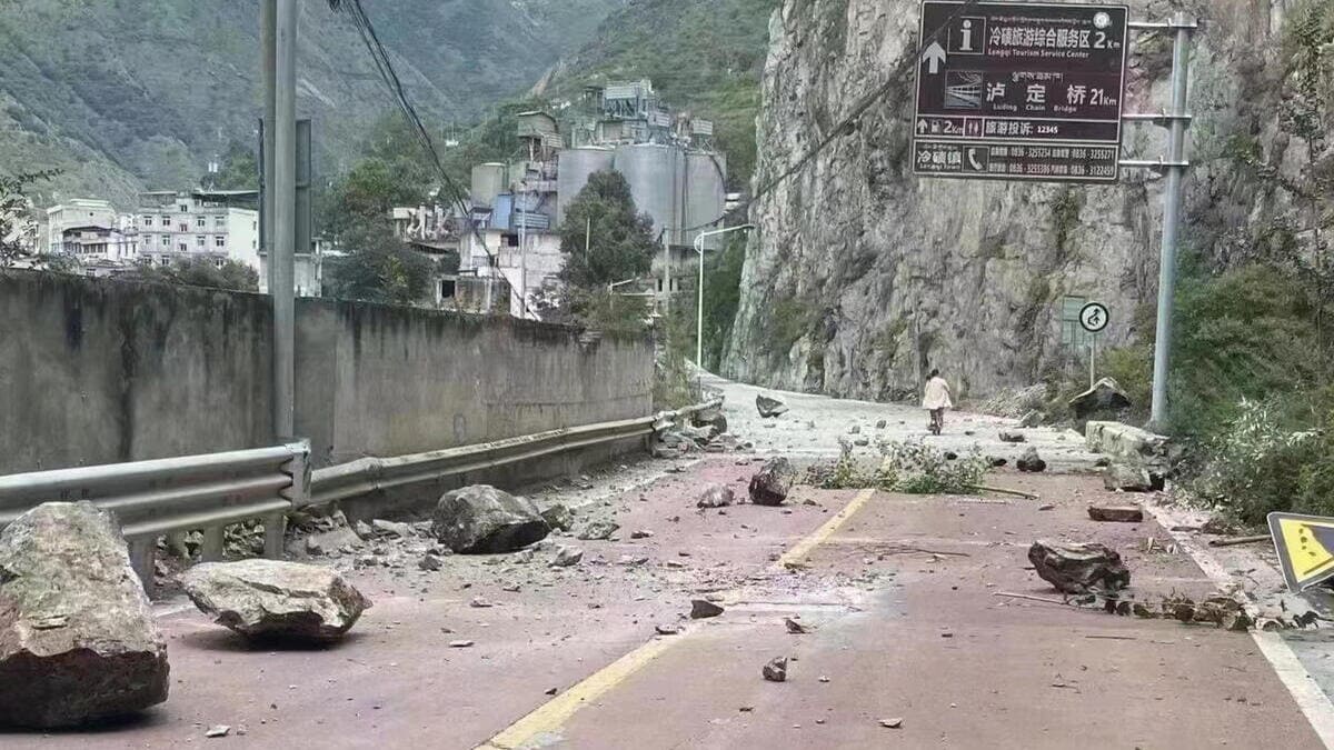 Le conseguenze del violento terremoto nel Sichuan, in Cina