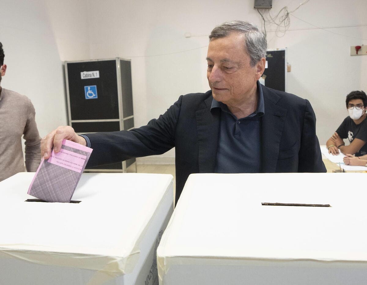 Il presidente del Consiglio Mario Draghi vota a Roma, 25 settembre 2022