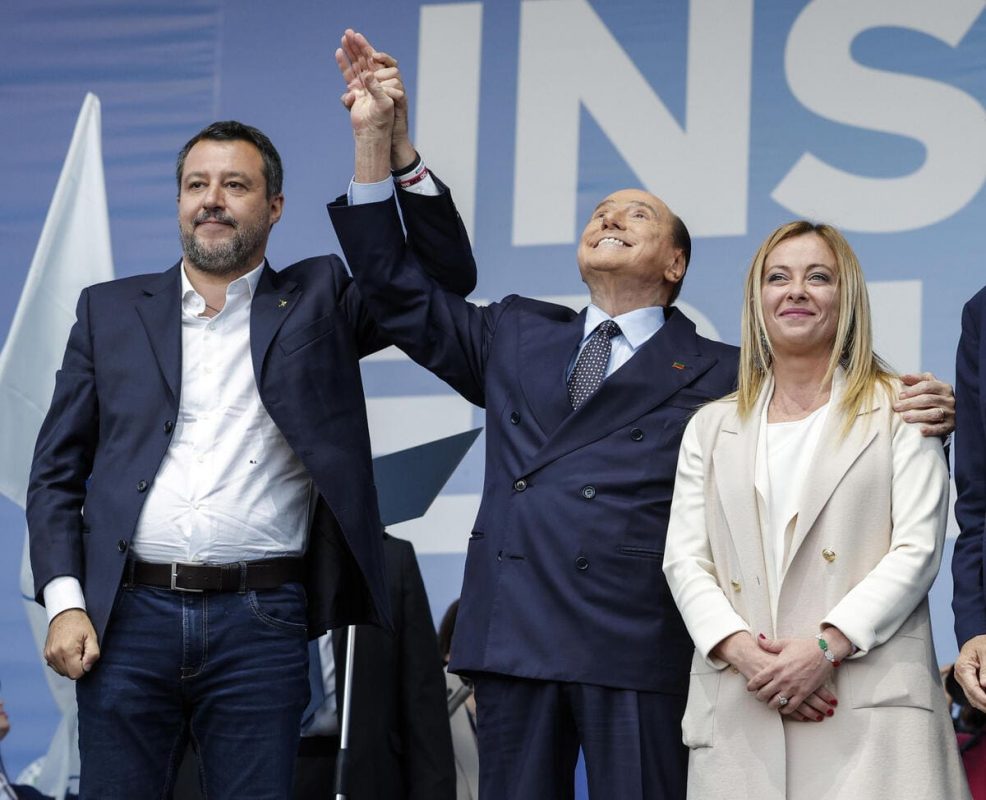 Da sinistra: Matteo Salvini, Silvio Berlusconi, Giorgia Meloni, Piazza del Popolo, Roma, 22 settembre 2022