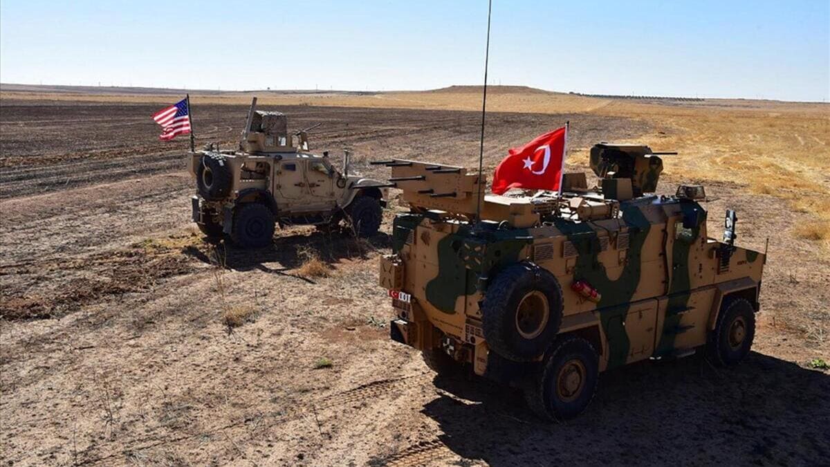 Turchi e americani pattugliano insieme il nord della Siria