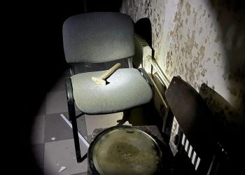 Un'immagine della camera delle torture utilizzata dai russi a Balakliya, in Ucraina