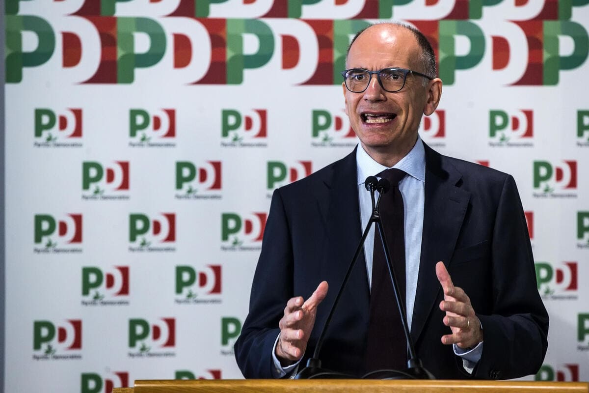 Il segretario del Partito democratico Enrico Letta durante la Direzione nazionale del Pd, Roma, 6 ottobre 2022