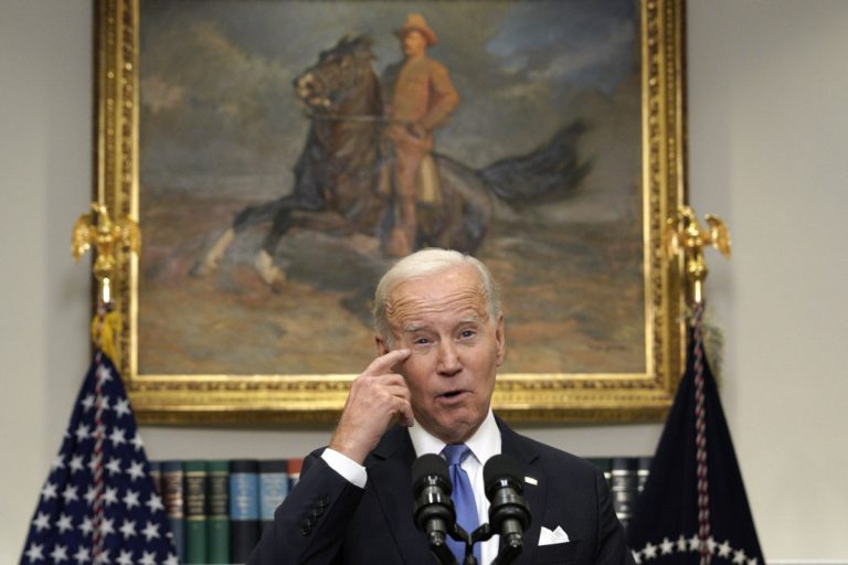 Forse Biden si è accorto che non si può lasciar fare la guerra ai generali