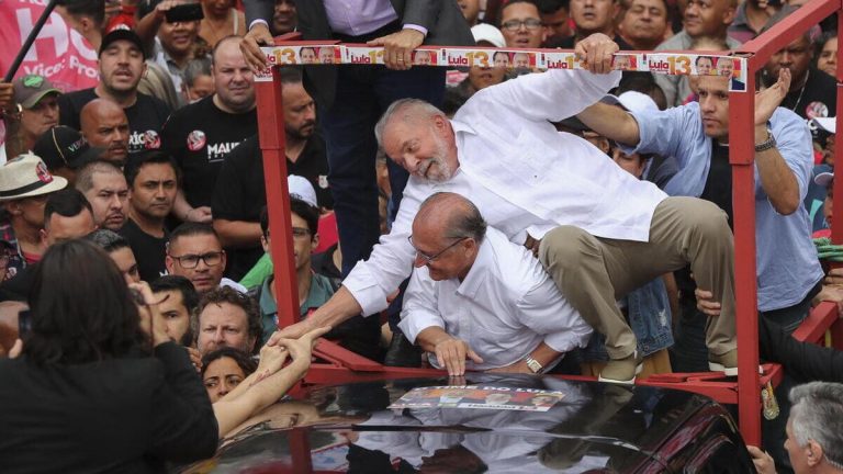 Tra Bolsonaro e Lula è lotta all’ultimo voto (sconfitti per ora solo i media mainstream)