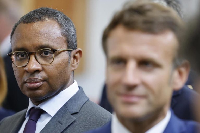Anche la sinistra francese si accorge che l’islam è un problema nelle scuole