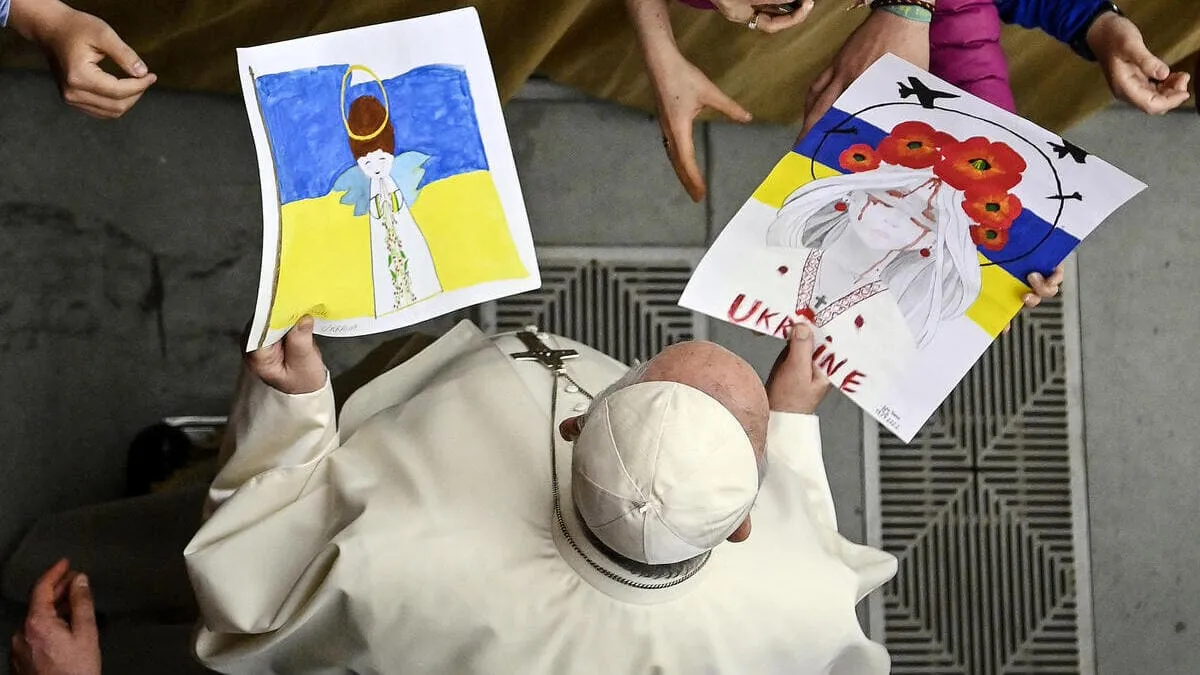 Papa Francesco è impegnato per la pace in Ucraina
