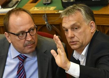 Zsolt Nemeth insieme a Viktor Orban in Ungheria