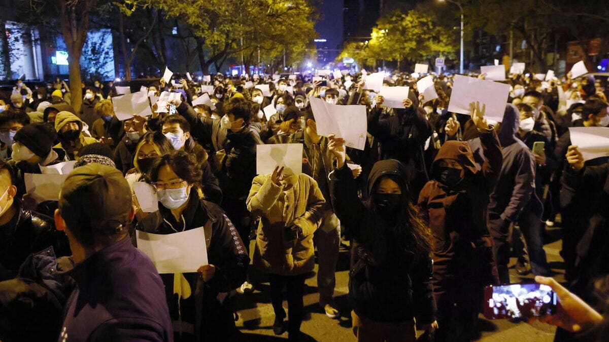 Proteste a Pechino, in Cina, contro la politica zero Covid del Partito comunista cinese e di Xi Jinping