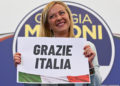 Giorgia Meloni festeggia la vittoria alle elezioni politiche 2022