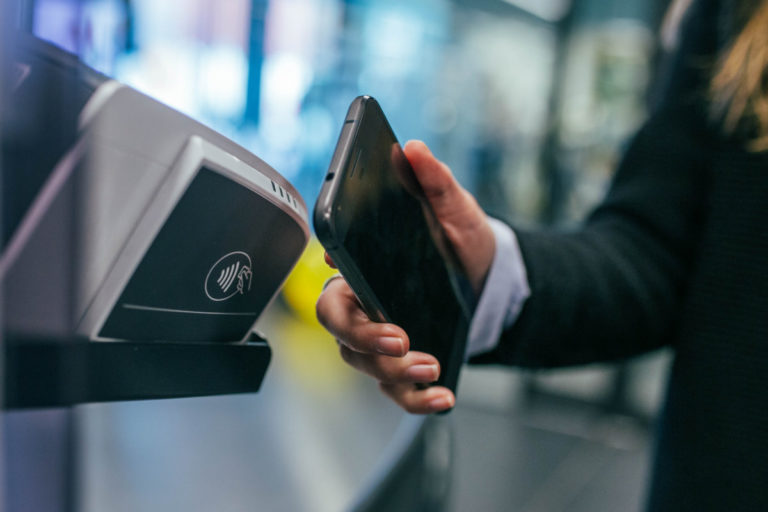 Così la pandemia ha dato un booster decisivo ai pagamenti hi-tech