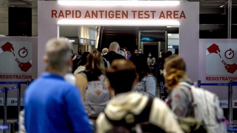 Covid. Oggi nessuno ha più voglia di abbracciare un cinese