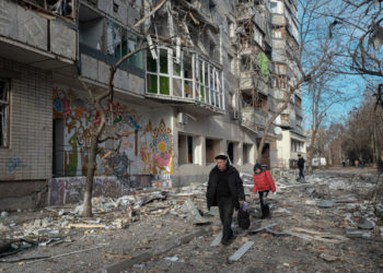 Edifici distrutti dai bombardamenti russi a Kherson, Ucraina