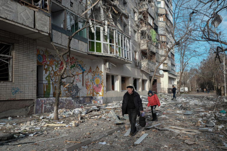 Perché la guerra in Ucraina la stiamo perdendo tutti