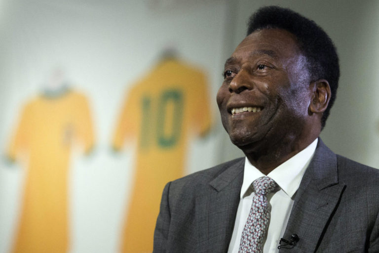 Tutto il bene che ha fatto Pelé al suo Brasile