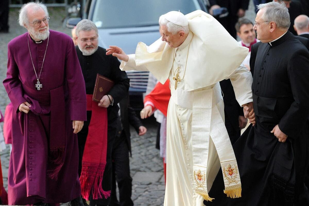 benedetto xvi rowan williams