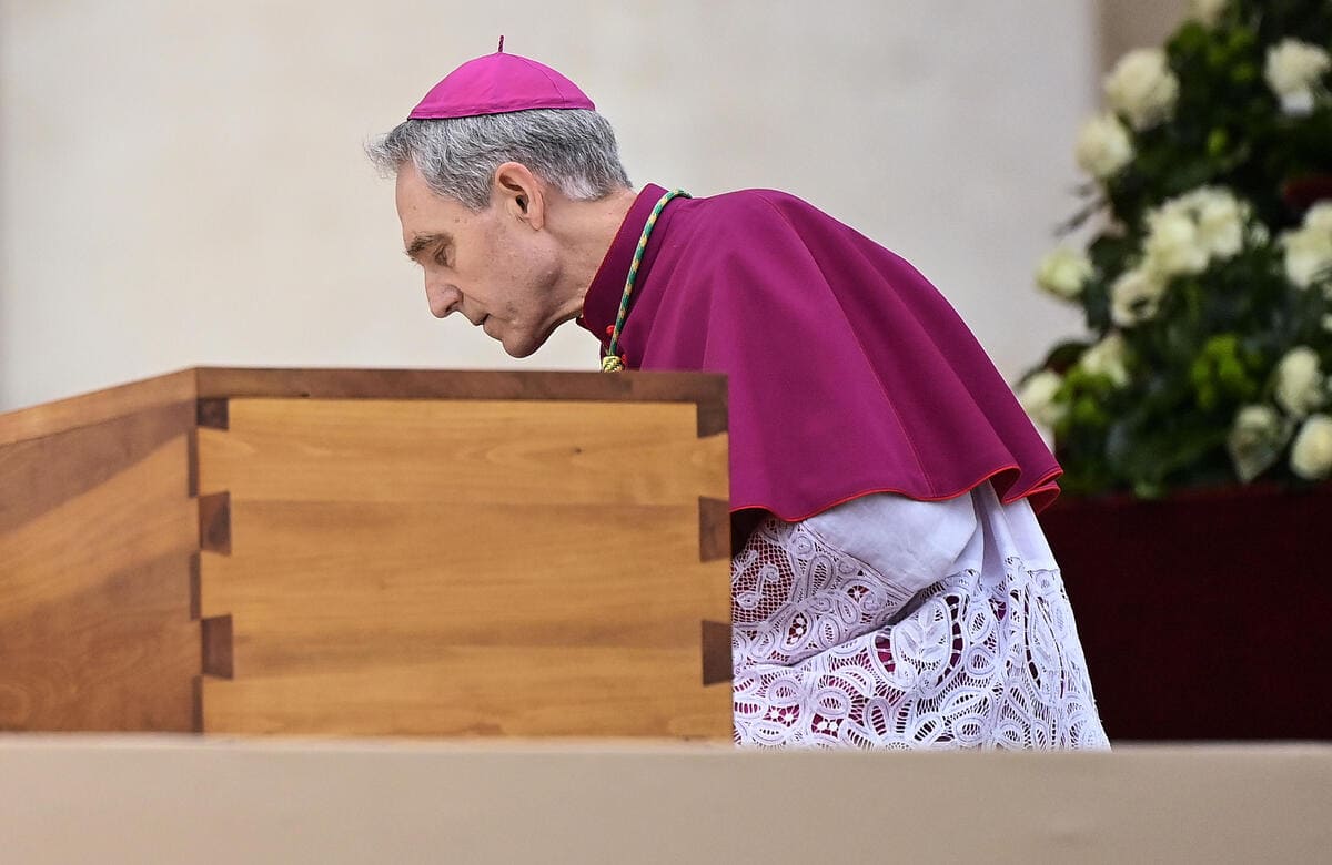 Benedetto XVI funerale Ganswein