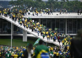 Brasile assalto Parlamento