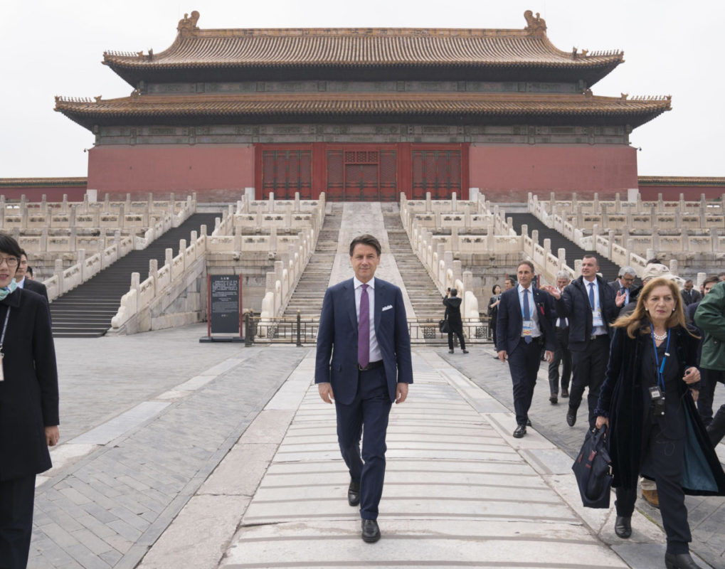 Giuseppe Conte in visita a Pechino, Cina, nel 2019