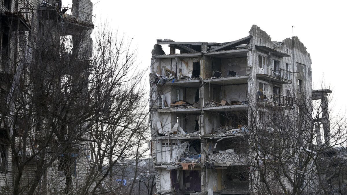 Un edificio distrutto dai russi nella regione di Kharkiv, in Ucraina