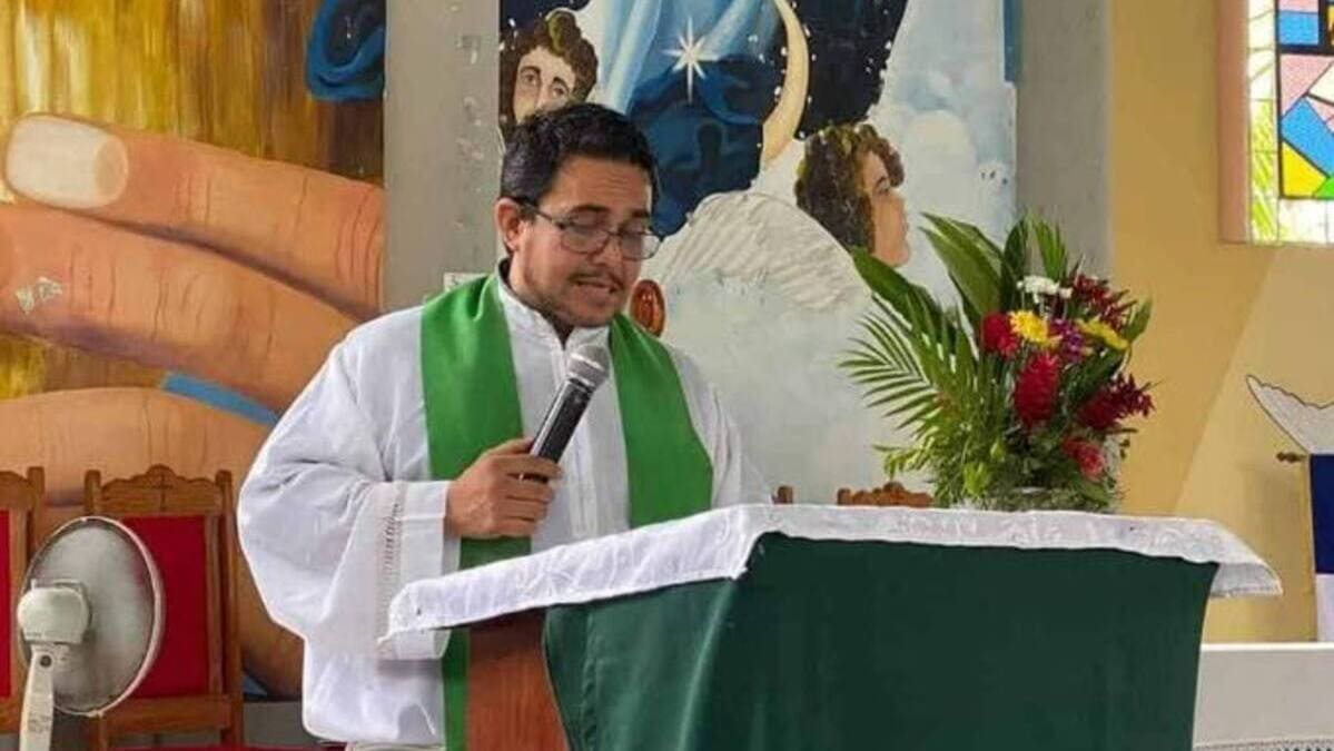 Nicaragua, la "giustizia" di Ortega condanna don Óscar Benavidez Dávila a 8 anni di carcere