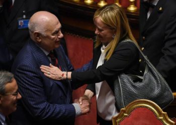 Il ministro della Giustizia Carlo Nordio con la presidente del Consiglio Giorgia Meloni, 26 ottobre 2022 (Ansa)