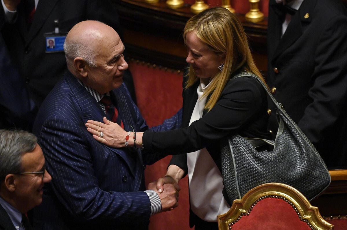 Il ministro della Giustizia Carlo Nordio con la presidente del Consiglio Giorgia Meloni, 26 ottobre 2022 (Ansa)