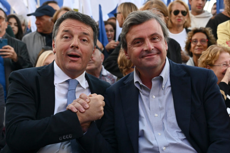 A sinistra il campo largo, al centro una prateria