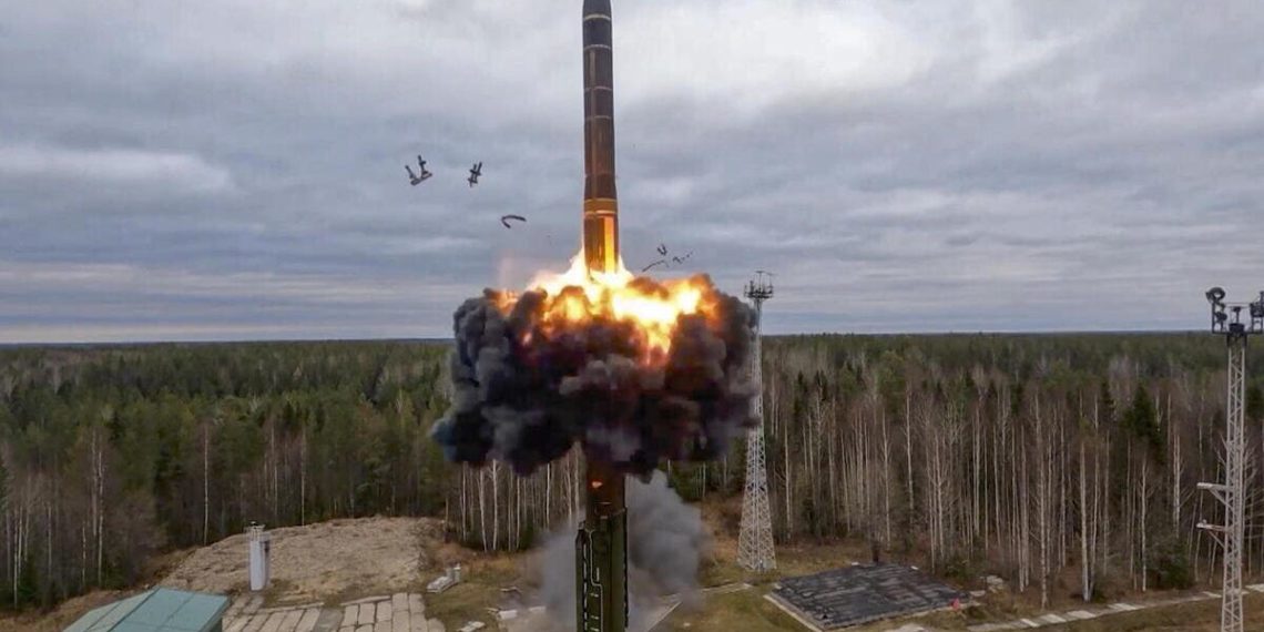La Russia testa un missile balistico intercontinentale