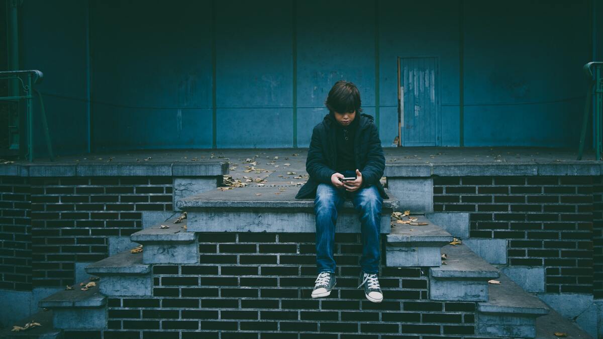 smartphone bambino tiktok social network