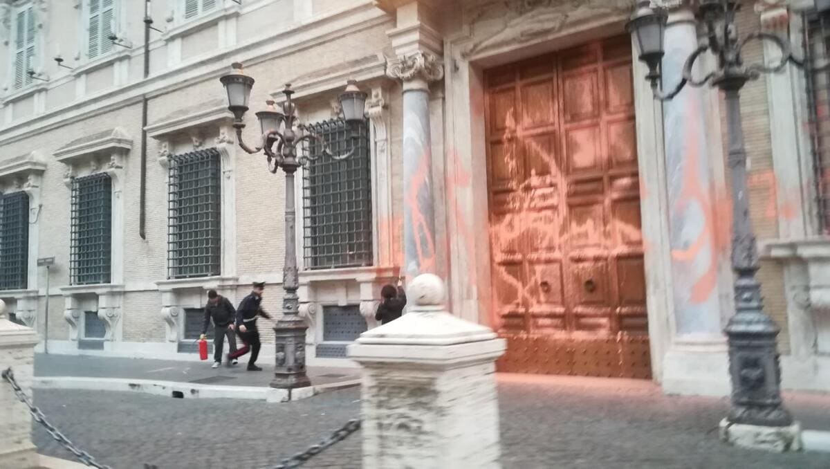Ultima generazione clima senato