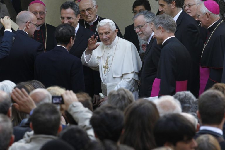 Benedetto XVI ci ha insegnato che la verità non è una definizione, ma Cristo compagnia di Dio
