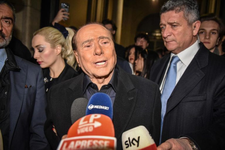 Ucraina. Le “sparate” di Berlusconi sono avventate, ma non scandalose