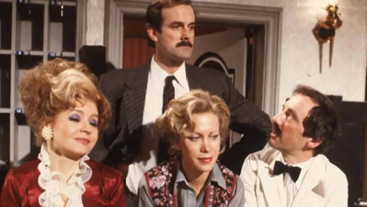 Cleese Fawlty Towers