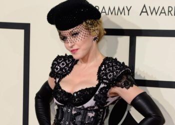 La cantante Madonna, 64 anni, ai Grammy Awards, Los Angeles, Stati Uniti, 8 febbraio 2015 (Ansa)