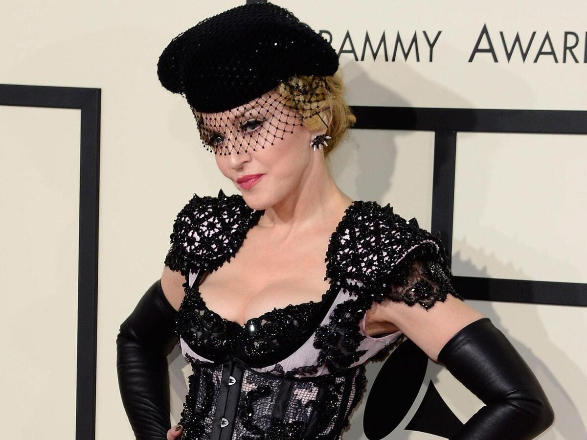 La cantante Madonna, 64 anni, ai Grammy Awards, Los Angeles, Stati Uniti, 8 febbraio 2015 (Ansa)