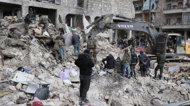 Il «grido disperato» per Aleppo: «Dobbiamo salvare anche i siriani»