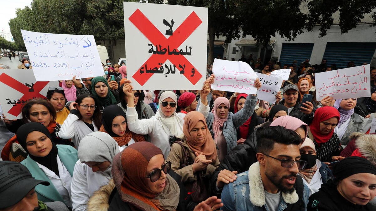 Proteste in Tunisia contro il governo