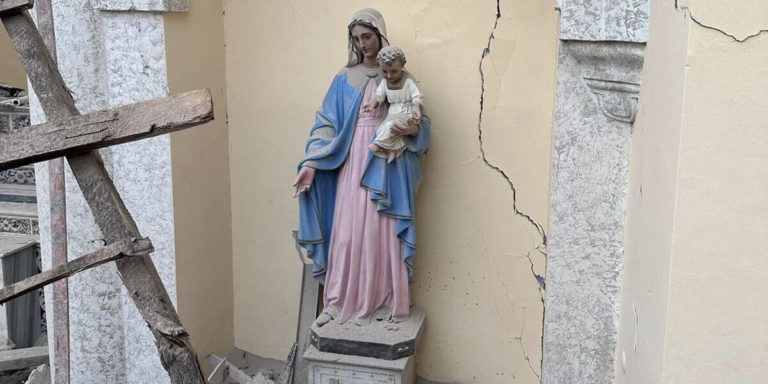 La carità tra le macerie di Iskenderun. «È Dio che si fa presente»